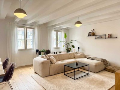 Stilvolle modernisierte Altbauwohnung Unterbilk Lorettoviertel