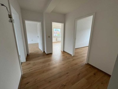 Helle 3-Zimmer-Wohnung im 2. OG mit Balkon in Moers