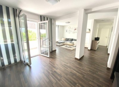 1A Eigentumswohnung im Herzen von Seewalchen am Attersee – Wohnen, wo andere Urlaub machen!