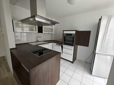2-Raum-Wohnung 62 m², mit 94m² Dachterrasse, EBK und Tiefgaragenstellplatz in Darmstadt