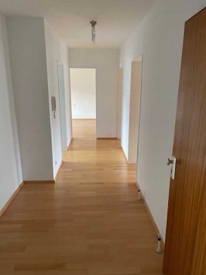 Tolle 3 Zimmer Wohnung direkt am Kurpark - von Privat