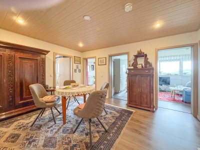 Kapitalanlage: 3,5 ZKB mit Gäste-WC, Balkon und Garage