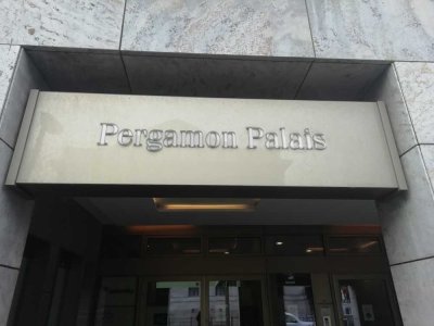 5 Zimmer auf 230 m² - ehrlicher Luxus gegenüber der Museumsinsel