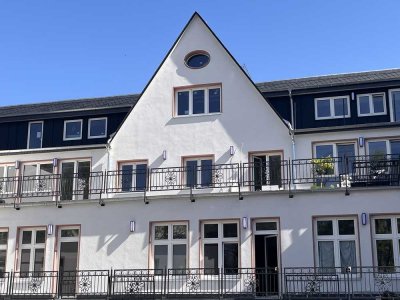 2,5 -Raum-Wohnung: Erstbezug nach Sanierung – Erstklassiger Wohnkomfort mit Fußbodenheizung
