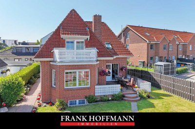 Großzügiges Einfamilienhaus in rückwärtiger Lage mit Garage in Henstedt-Ulzburg