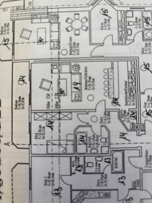 DG Wohnung mit schönem Balkon