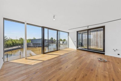 Exquisite Ferienwohnung mit eigenem Seezugang und Bootsanlegeplatz