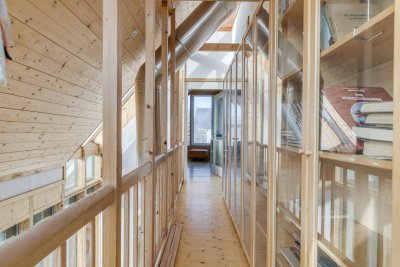 Einzigartiges Öko- Haus mit Traum-Wintergarten und Dachterrasse