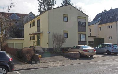 **PROVISIONSFREI** Attraktives Zweifamilienhaus mit freier Wohnung zur Selbstnutzung