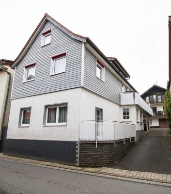 Einziehen und Wohlfühlen – Historie trifft Moderne in Kirchbrombach, provisionsfrei für Käufer