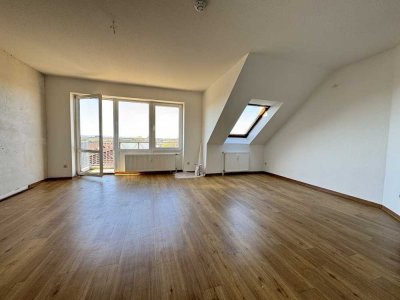 Wohnen mit Blick über den Dächern von Rethen - 2 Zimmer Wohnung mit Balkon