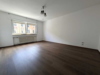 2-Zimmerwohnung mit kleinem Balkon in Durlach zu vermieten!
