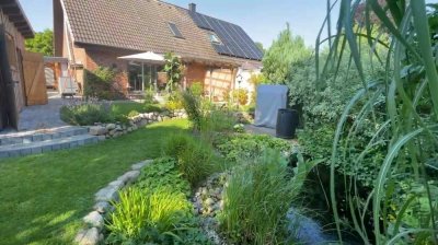 DHH, von privat, sehr gepflegt in ruhiger Lage in Windeby