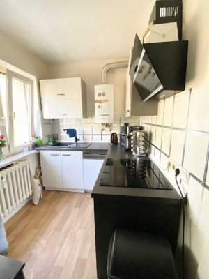 * ab 01.07. * 3-Zimmer, Sonnenbalkon, Tageslichtbad
