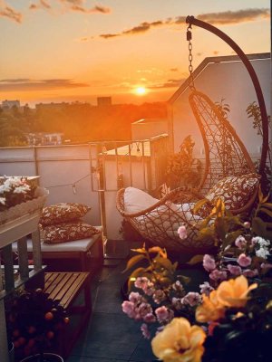 Wunderschöne, lichtdurchflutete Dachgeschosswohnung mit 2 Dachterrassen sucht Nachmieter