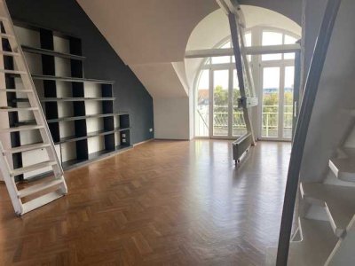Exklusives Penthouse mit Dachterrasse & Sauna im Herzen von Krefeld – Ostwall 27