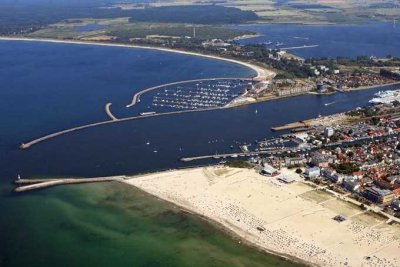 Ostsee und Seebad Warnemünde im eigenen Haus in Ruhe genießen