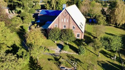 Sanierter Resthof mit Ausbaureserve und Bauland