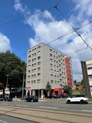 Komplett modernisierte 2,5 Zimmer-Wohnung mit Weitblick in GE-Feldmark!