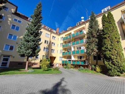 Charmante 2,5 Zimmer Wohnung mit Balkon an der Isar