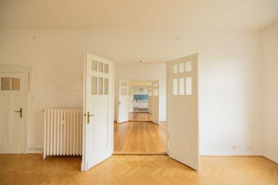 „Stilvolle Gründerzeitwohnung mit Balkon im östlichen Ringgebiet“