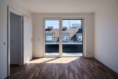 Erstbezug! Moderne 2 Zi Wohnung mit Aussenfläche - Sofort beziehbar