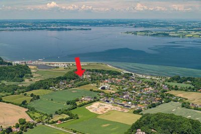 Flensburger Förde - Immobilie mit Traumgrundstück fußläufig zum Ostsee-Strand von privat