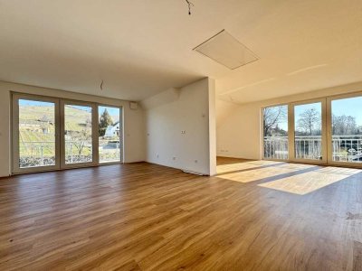 +++ Erstbezug: Großzügige Maisonette-Wohnung mit Terrasse + Balkon +++