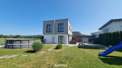 Modernes Einfamilienhaus in Siedlungslage