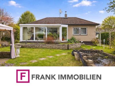 FRANK IMMOBILIEN - Gepflegte Wohnperspektive für jedes Alter! Bungalow zum Verlieben!