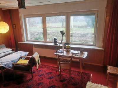 Möbliertes Zimmer an Wochenendheimfahrer