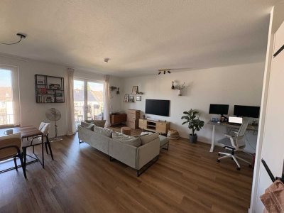 Moderne 3-Zimmer-Wohnung mit Balkon & EBK