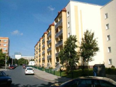 Sanierte 2,5-Raum-Wohnung im Neustädter Feld mit Balkon
