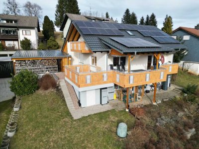 Einfamilienhaus mit Einliegerwohnung in idyllischer Lage von Herrischried
