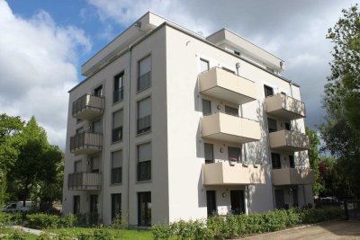 * Terrassenwohnung mit bester Ausstattung in Uni-Nähe - ID 3952 *  *