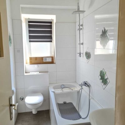 °°° Kleine 3- Zimmer-Wohnung sucht Mieter °°°