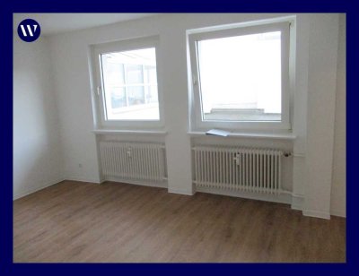 Fußgängerzone: 2-Zimmer-City-Wohnung, guter Schnitt, separate Essküche, Aufzug