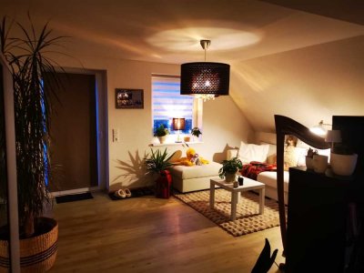 Schöne, geräumige zwei Zimmer Dachgeschoss-Wohnung mit Balkon in Salzgitter-Bad (Südstadt)