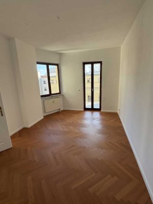 Zentrale 2 Zimmer Wohnung im Domviertel mit Aufzug und Domblick