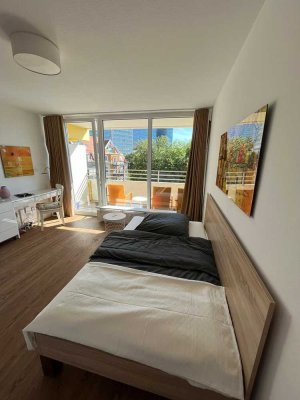 SCHWABING: Möblierte 1-Zimmer-Wohnung!