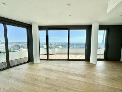 DANUBEFLATS. 40 Etage inkl. 30m2 Balkon - The one and only: Einmalig inkl. Wellness and Swimming Pool