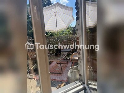 Tauschwohnung: Schöne Altbauwohnung mit großen Balkon