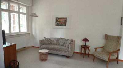 Möblierte 1,5-Zimmer-Hochparterre-Singlewohnung mit EBK in Spandau, Berlin