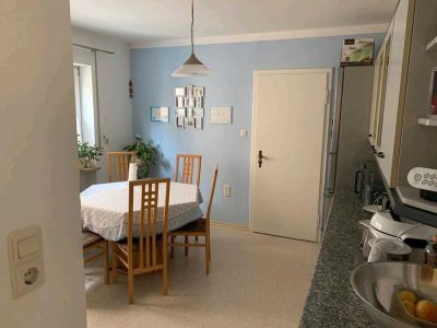 Gepflegte 2-Zimmer-Wohnung im 1. OG im Zentrum von Neuburg an der Donau, Hechtenstraße