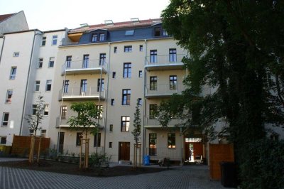 ++ BEZUGSFREI // großer Balkon // Fußbodenheizung +
