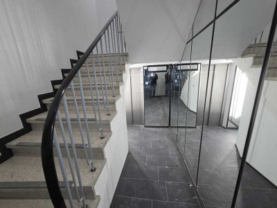 Elegante 2,5-Zimmer Wohnung im 2. OG mit Aufzug in Oldenburg Innenstadt