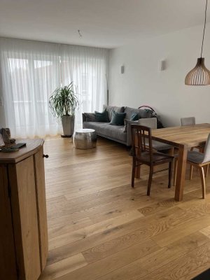 Exklusive 3,5-Zimmer Penthouse-Wohnung mit Dachterrasse in Esslingen