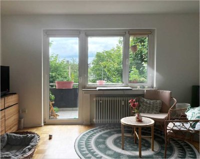 Gepflegte zwei-Zimmer-Wohnung mit Balkon in Longerich