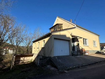 Wohnhaus - Alleinlage - mit Weitblick - zu verkaufen