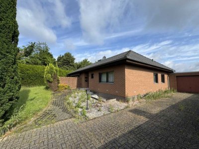 Großzügiger Bungalow mit Garten und Garage in begehrter Lage von Erkelenz-Zentrum
